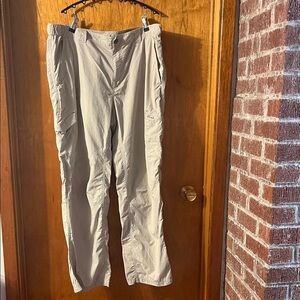 Men's Tan Cargo Pants Size 38w 30L